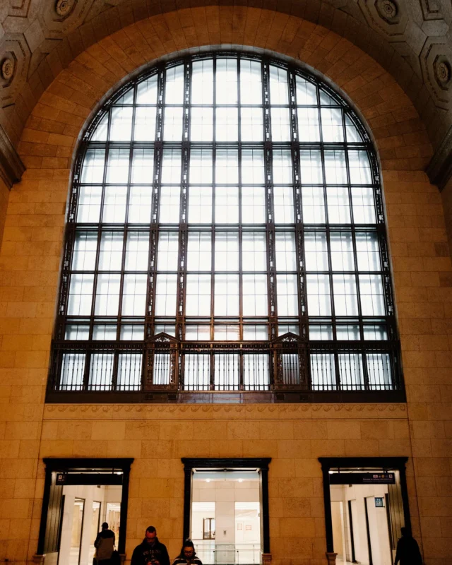 Toronto’s most beautiful building. 🏛️💛
 

📸 @springmorris 
#union #torontounion #unionstation #morethanastation #architecture #torontoarchitecture